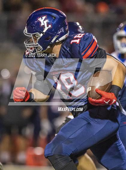 Thumbnail 1 in Charter Oak @ Yorba Linda photogallery.