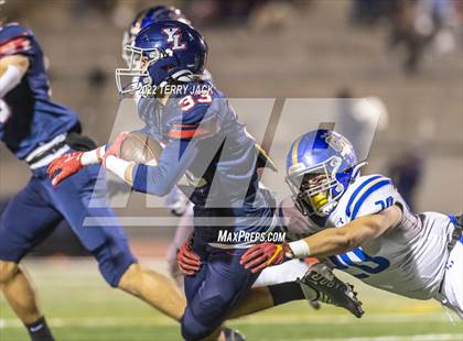 Thumbnail 1 in Charter Oak @ Yorba Linda photogallery.