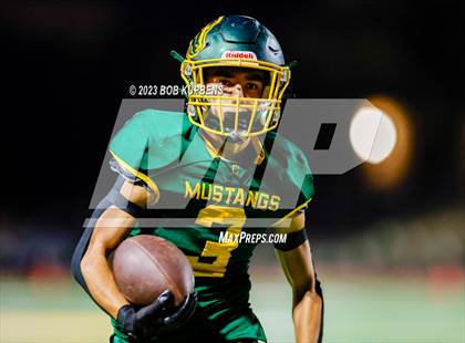 Thumbnail 1 in El Camino @ Capuchino photogallery.