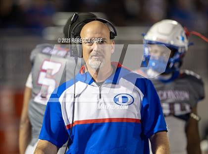 Thumbnail 3 in Dickinson vs. Pearland (UIL Football 6A D1 Area) photogallery.