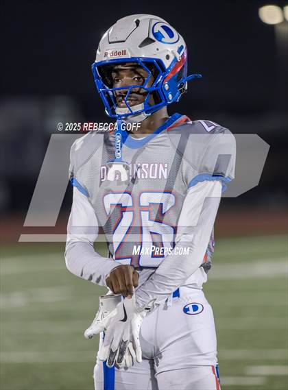 Thumbnail 1 in Dickinson vs. Pearland (UIL Football 6A D1 Area) photogallery.