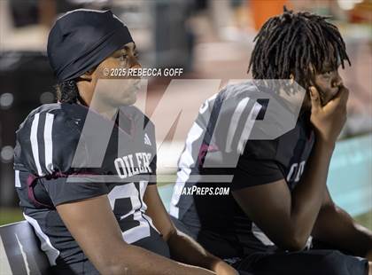 Thumbnail 3 in Dickinson vs. Pearland (UIL Football 6A D1 Area) photogallery.