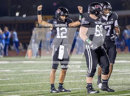 Thumbnail 3 in Dickinson vs. Pearland (UIL Football 6A D1 Area) photogallery.