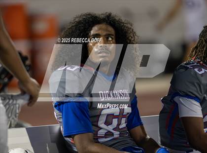 Thumbnail 2 in Dickinson vs. Pearland (UIL Football 6A D1 Area) photogallery.