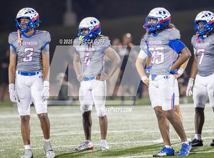 Thumbnail 2 in Dickinson vs. Pearland (UIL Football 6A D1 Area) photogallery.