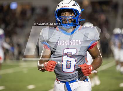 Thumbnail 3 in Dickinson vs. Pearland (UIL Football 6A D1 Area) photogallery.