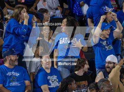 Thumbnail 3 in Dickinson vs. Pearland (UIL Football 6A D1 Area) photogallery.