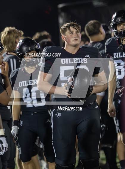 Thumbnail 3 in Dickinson vs. Pearland (UIL Football 6A D1 Area) photogallery.