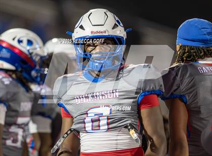 Thumbnail 2 in Dickinson vs. Pearland (UIL Football 6A D1 Area) photogallery.