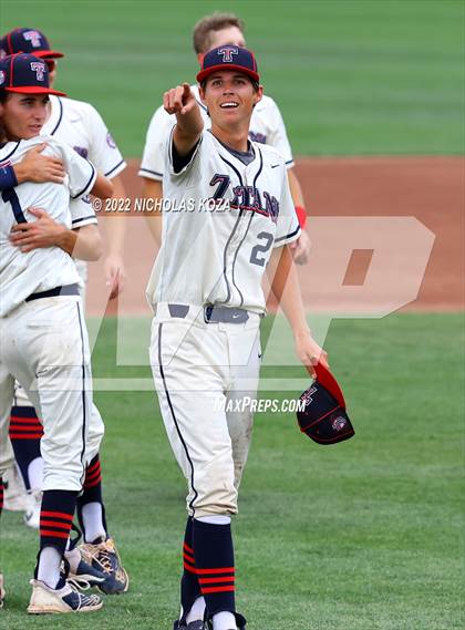 Thumbnail 2 in Fullerton vs. Tesoro (CIF SS D4 Finals) photogallery.