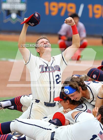 Thumbnail 1 in Fullerton vs. Tesoro (CIF SS D4 Finals) photogallery.