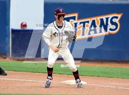 Thumbnail 2 in Fullerton vs. Tesoro (CIF SS D4 Finals) photogallery.