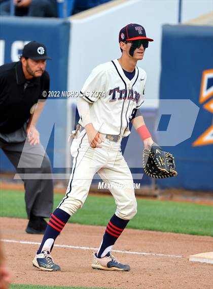 Thumbnail 2 in Fullerton vs. Tesoro (CIF SS D4 Finals) photogallery.