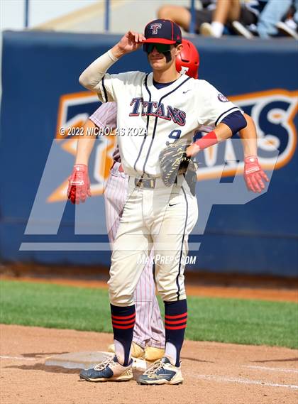 Thumbnail 2 in Fullerton vs. Tesoro (CIF SS D4 Finals) photogallery.