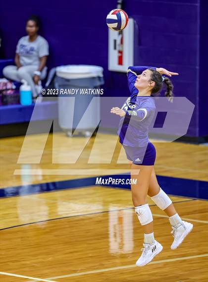 Thumbnail 3 in Aledo @ Keller photogallery.