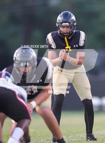 Thumbnail 2 in Many @ Leesville  photogallery.