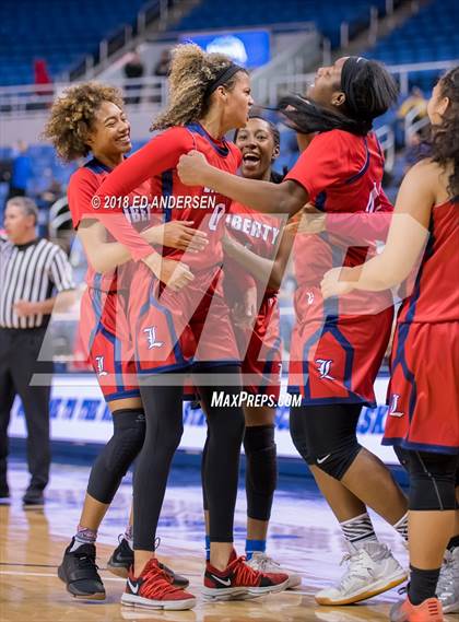 Thumbnail 3 in  Liberty vs. Centennial (NIAA 4A Final) photogallery.