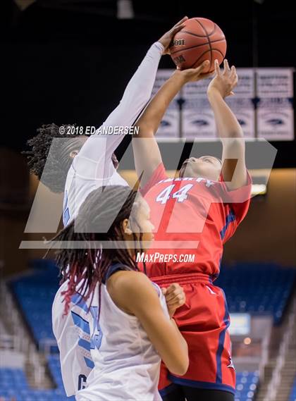 Thumbnail 2 in  Liberty vs. Centennial (NIAA 4A Final) photogallery.