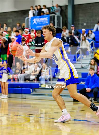 Thumbnail 1 in Emerald Ridge @ Tahoma photogallery.