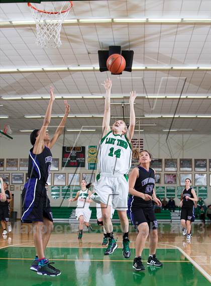 Thumbnail 2 in Triton Central vs Washington (IHSAA Sectional) photogallery.