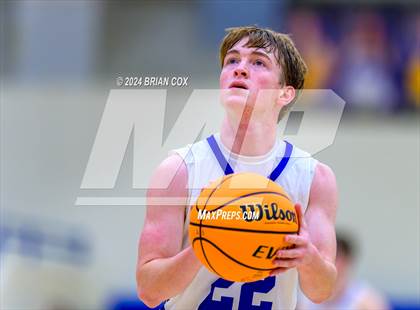 Thumbnail 1 in Mountain Home vs Farmington (Atlas Asphalt Holiday Classic) photogallery.