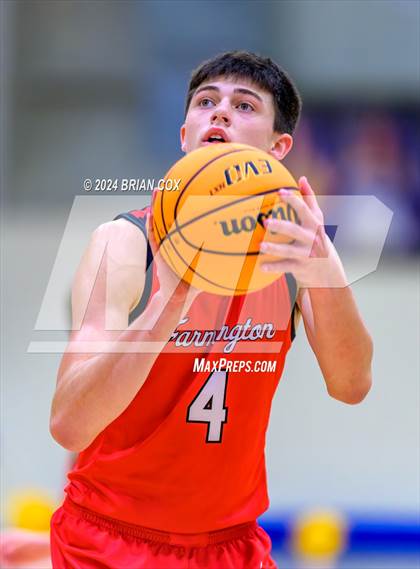 Thumbnail 2 in Mountain Home vs Farmington (Atlas Asphalt Holiday Classic) photogallery.