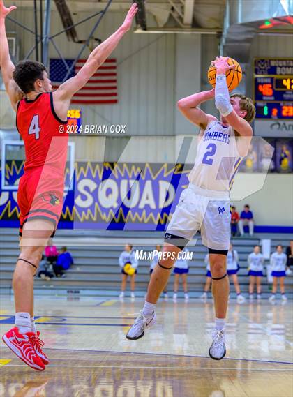 Thumbnail 3 in Mountain Home vs Farmington (Atlas Asphalt Holiday Classic) photogallery.