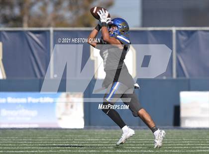 Thumbnail 2 in Santa Margarita @ Nolan Catholic (Trinity League Showcase) photogallery.