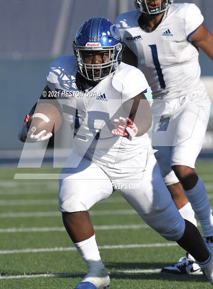 Thumbnail 1 in Santa Margarita @ Nolan Catholic (Trinity League Showcase) photogallery.