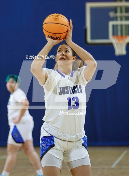 Thumbnail 1 in John Marshall vs. Dillard (She Got Game Classic) photogallery.