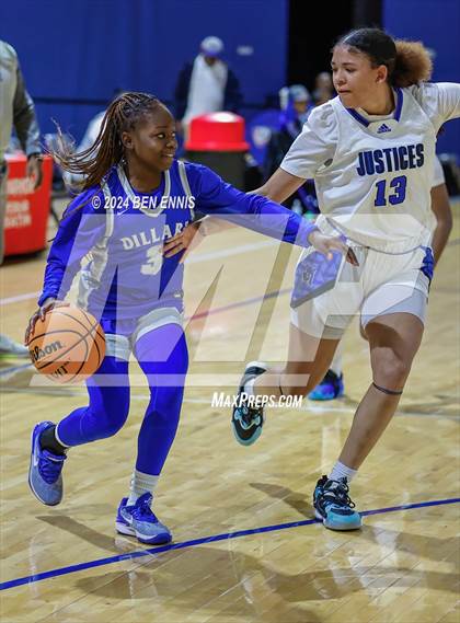 Thumbnail 1 in John Marshall vs. Dillard (She Got Game Classic) photogallery.