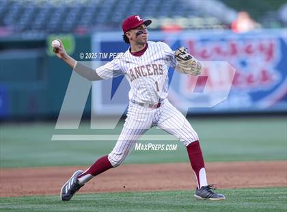 Thumbnail 2 in La Serna vs. Estancia photogallery.