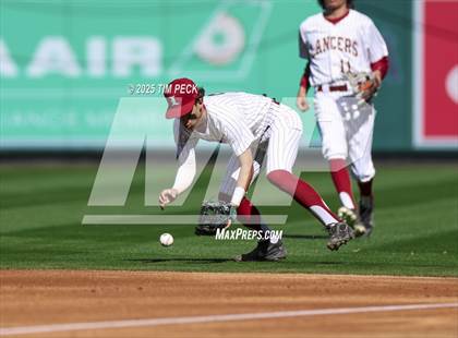 Thumbnail 2 in La Serna vs. Estancia photogallery.