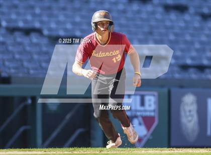 Thumbnail 2 in La Serna vs. Estancia photogallery.
