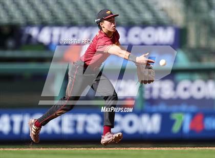 Thumbnail 2 in La Serna vs. Estancia photogallery.