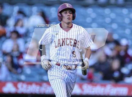 Thumbnail 3 in La Serna vs. Estancia photogallery.
