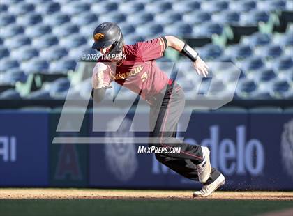 Thumbnail 1 in La Serna vs. Estancia photogallery.