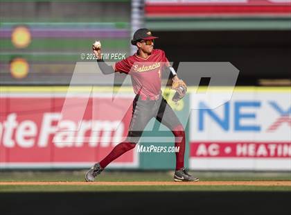 Thumbnail 3 in La Serna vs. Estancia photogallery.