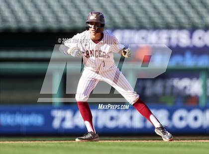 Thumbnail 3 in La Serna vs. Estancia photogallery.