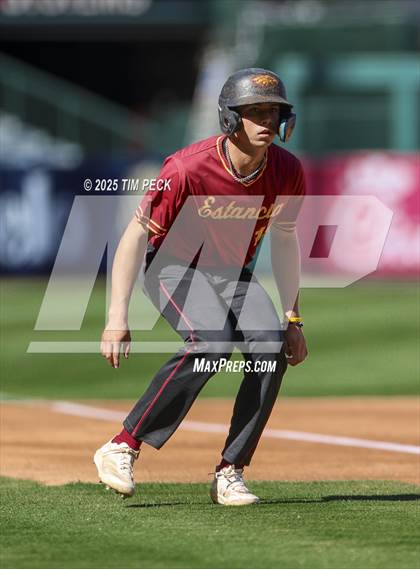Thumbnail 3 in La Serna vs. Estancia photogallery.