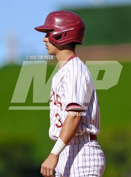 Thumbnail 1 in La Serna vs. Estancia photogallery.
