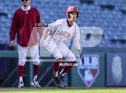 Thumbnail 3 in La Serna vs. Estancia photogallery.