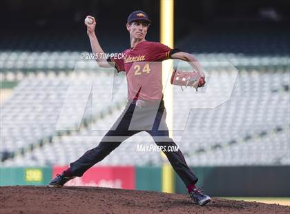 Thumbnail 2 in La Serna vs. Estancia photogallery.