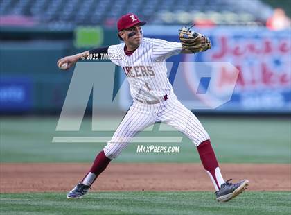 Thumbnail 1 in La Serna vs. Estancia photogallery.
