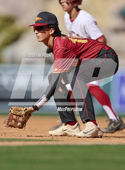 Thumbnail 1 in La Serna vs. Estancia photogallery.