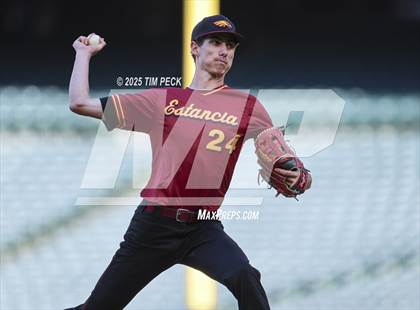 Thumbnail 1 in La Serna vs. Estancia photogallery.