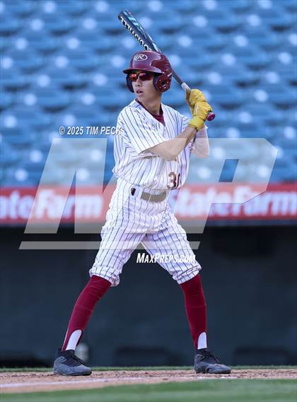 Thumbnail 2 in La Serna vs. Estancia photogallery.