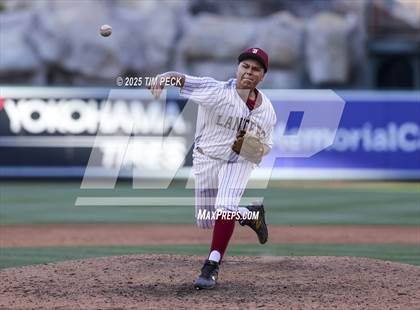 Thumbnail 2 in La Serna vs. Estancia photogallery.