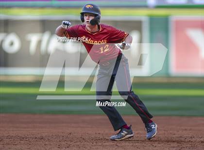 Thumbnail 2 in La Serna vs. Estancia photogallery.