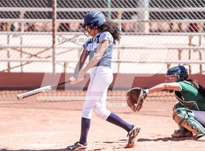 Thumbnail 2 in Phoenix Christian vs. Tempe photogallery.